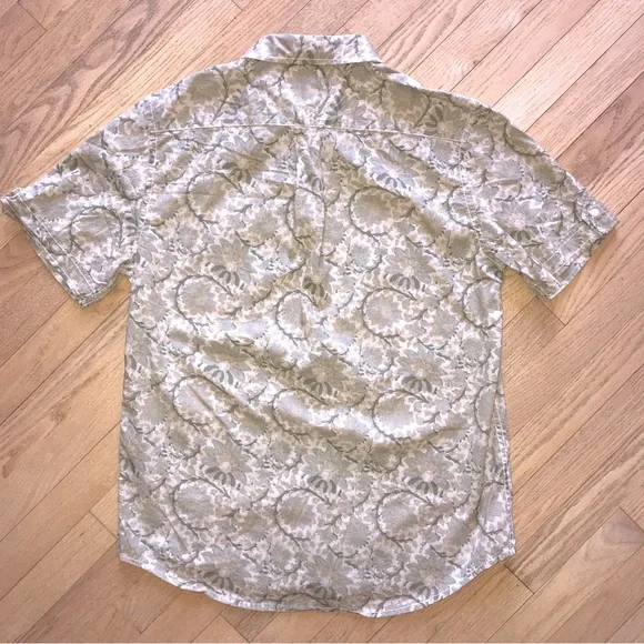 Tommy Hilfiger Short Sleeve Shirt Mens Size Medium Button Down Tan Green Blue - Picture 3 of 10